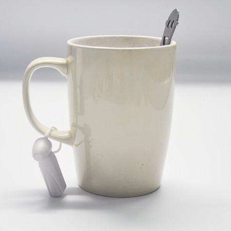 生产厂家带你了解商品防盗电子标签里面是什么样子[博航]