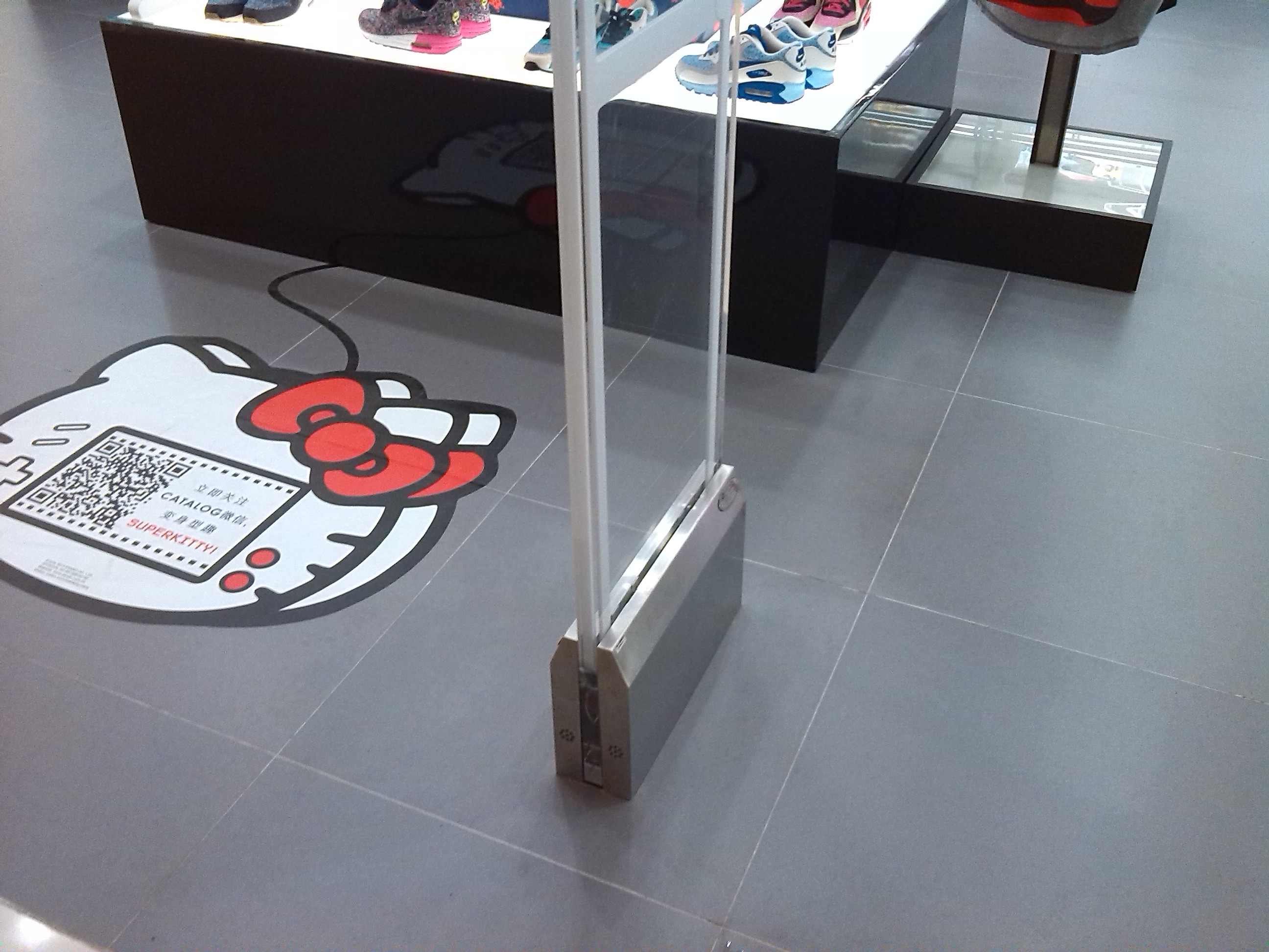 衣服店防盗报警门的价格