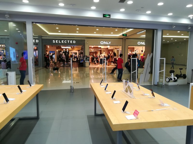 手机数码店防盗