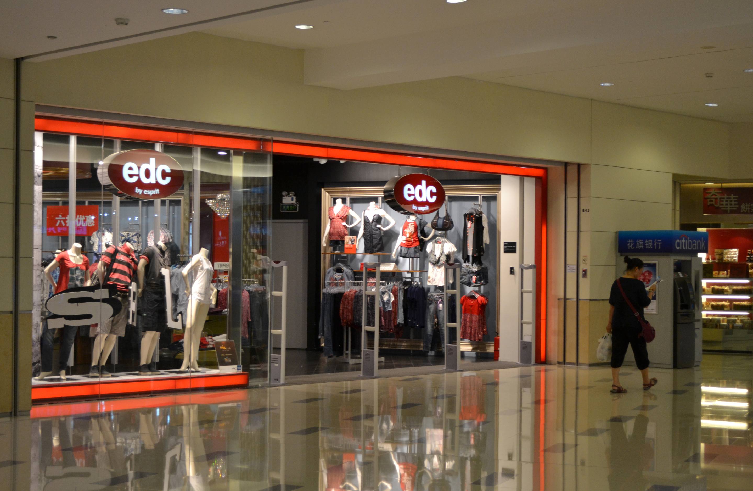 服装店如何做好防盗