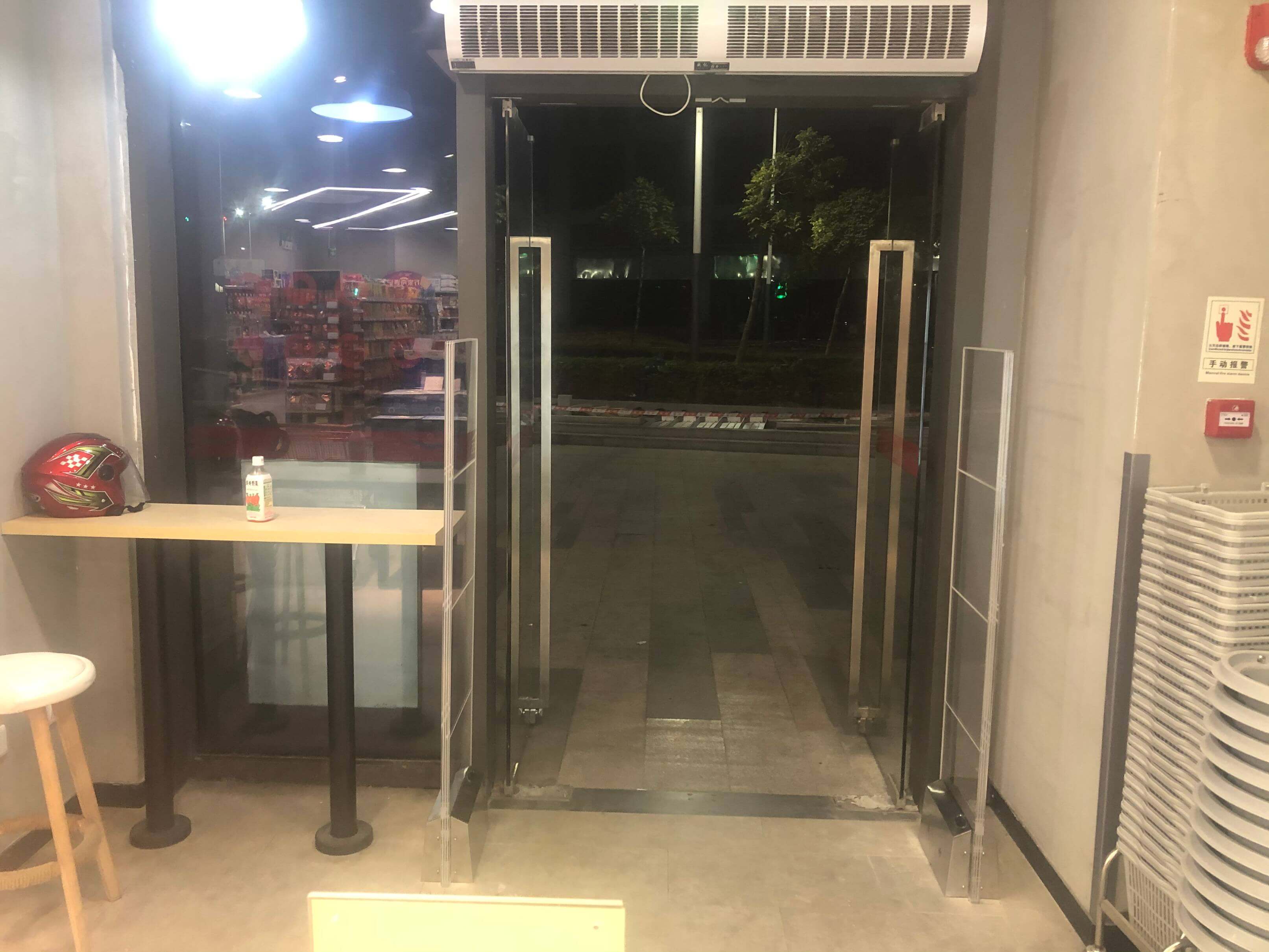 超市防盗门