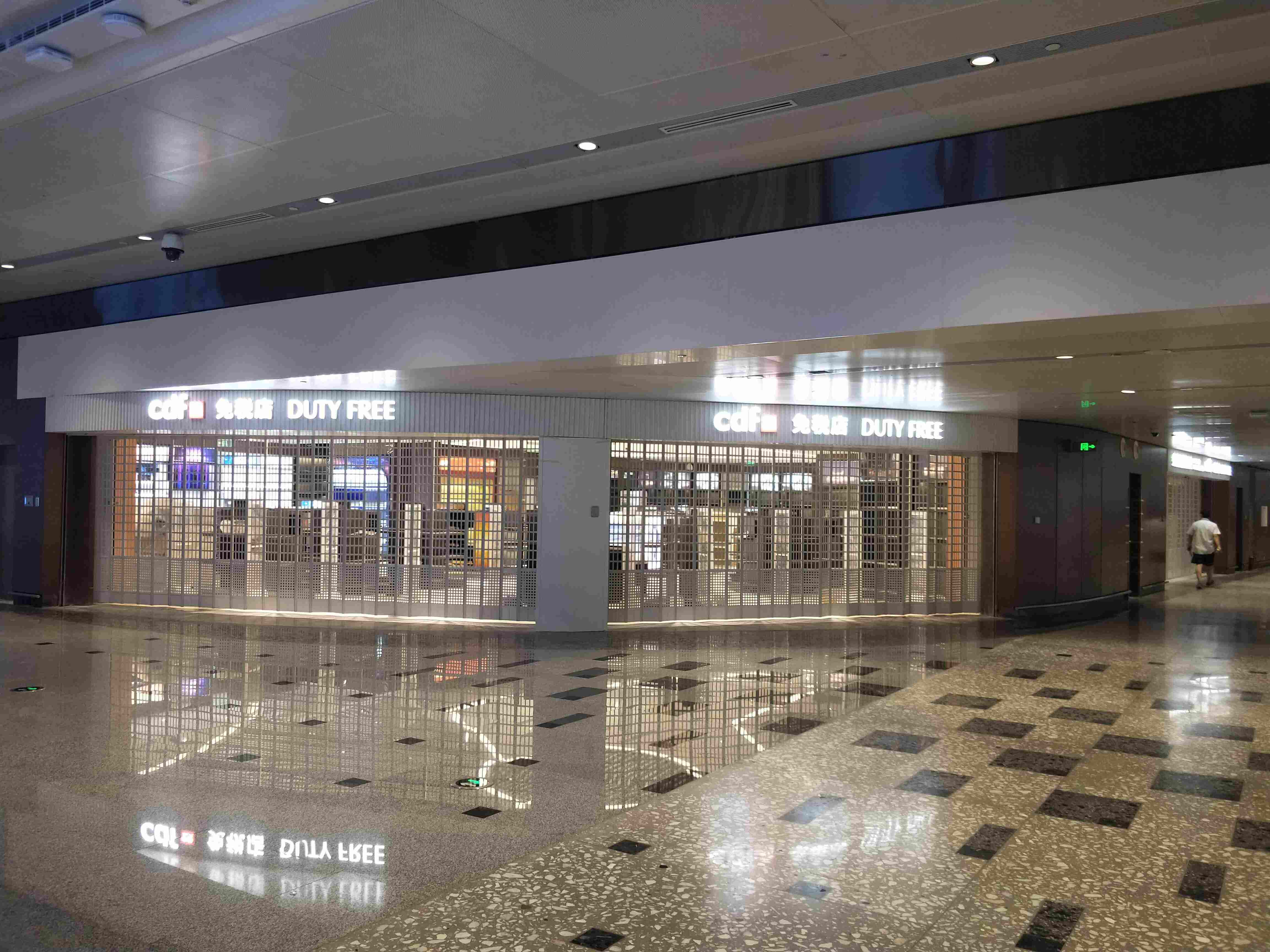 大兴机场商店防盗器