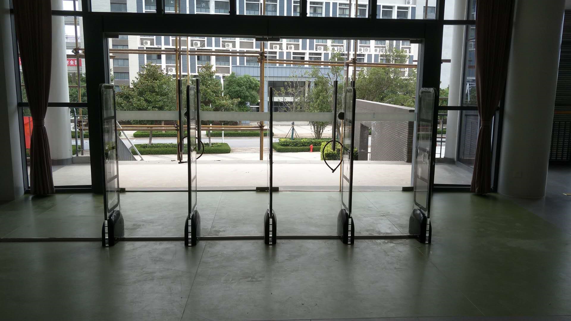 图书馆门口防盗器
